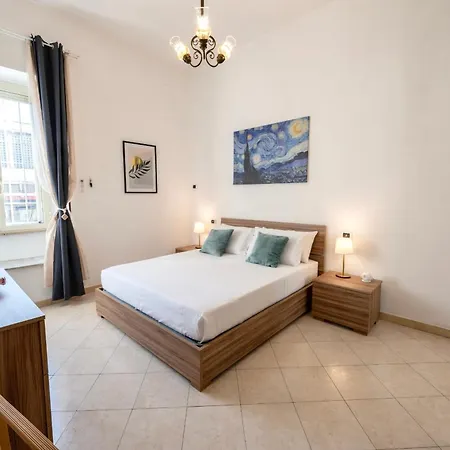 Exquilia & Garden At The Colosseum