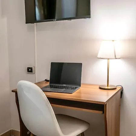 Exquilia & Garden At The Colosseum 로마